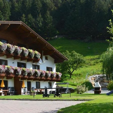 Pitztal Ferienwohnungen Sankt Leonhard im Pitztal Exterior foto