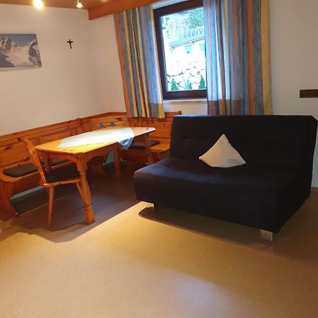 Pitztal Ferienwohnungen Sankt Leonhard im Pitztal Exterior foto