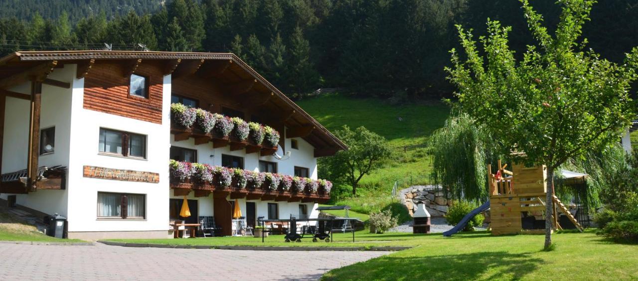Pitztal Ferienwohnungen Sankt Leonhard im Pitztal Exterior foto